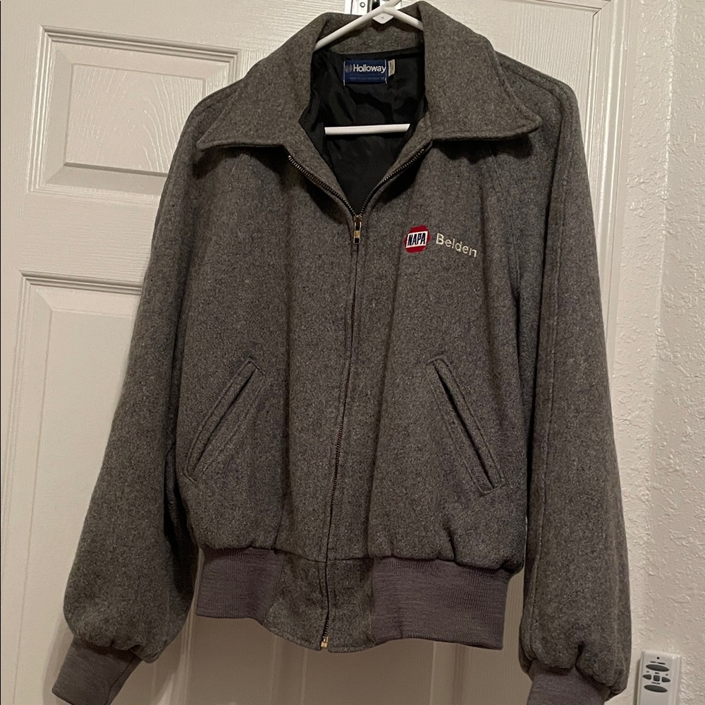 Holloway Charcoal Men's Jacket